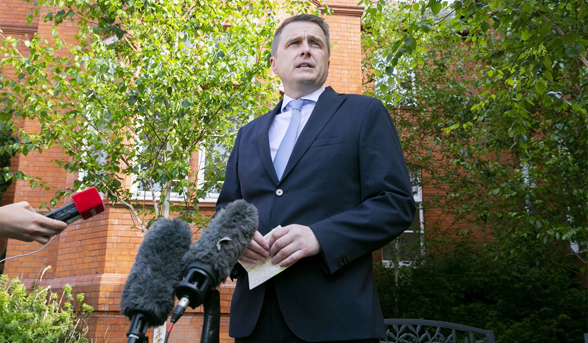 'I'm in charge', says Browne amid claims he's lost reins over his top civil servants