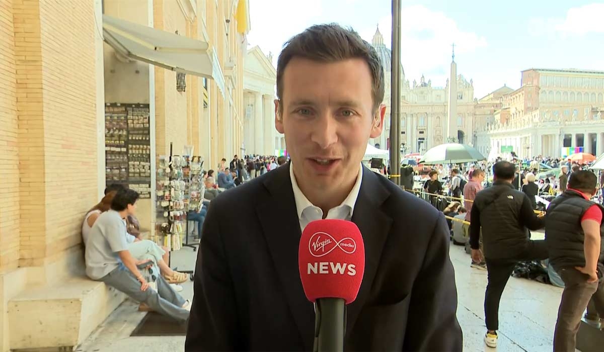 Richard Chambers shares hilarious chance encounter with cardinal at Pope Francis' lying in state