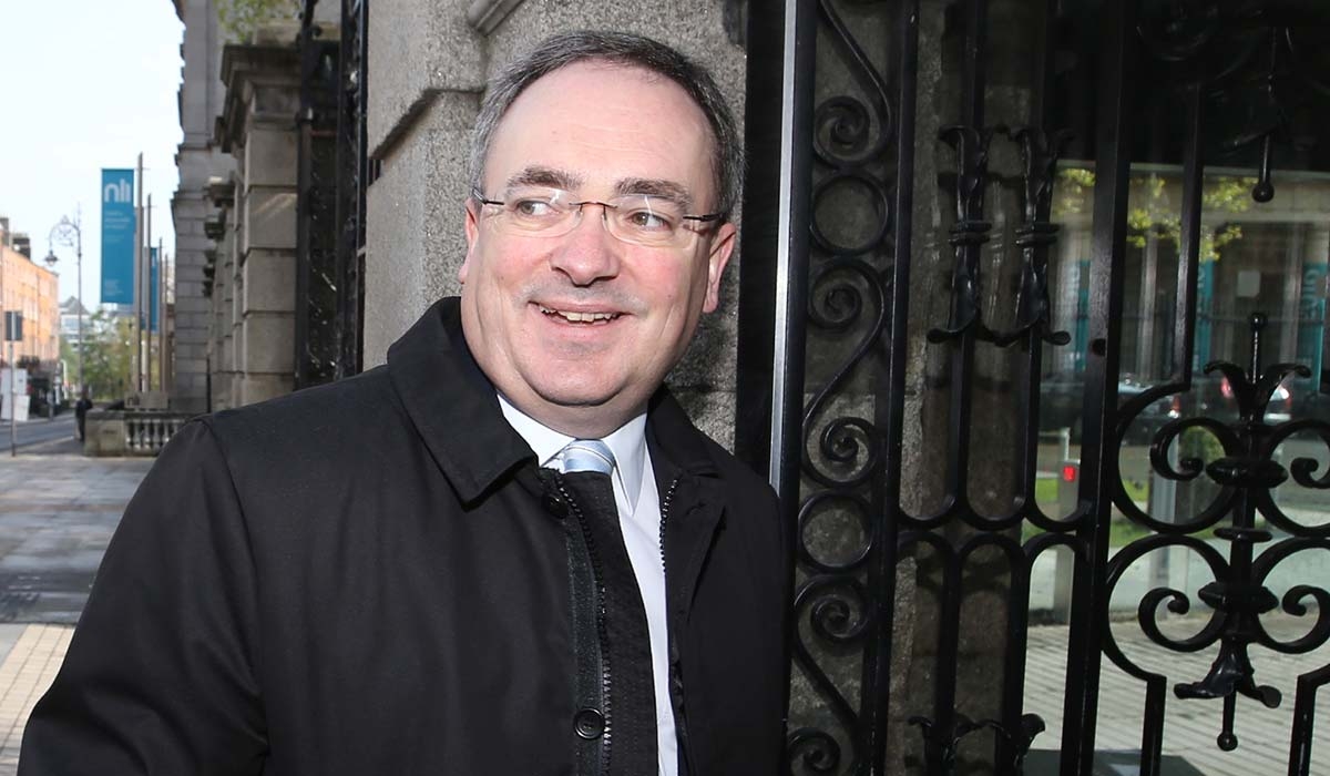 Nama chief gets housing tsar or faces salary cut