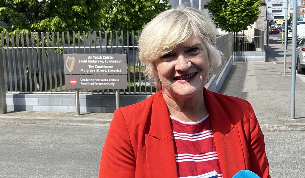 RTÉ news correspondent signs off after 38 years