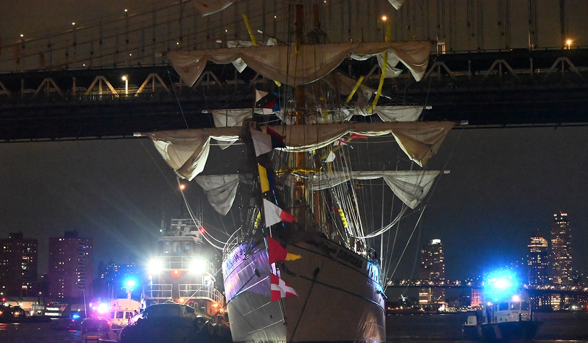 Two dead after Mexican Navy ship crashes into Brooklyn Bridge: What we know so far