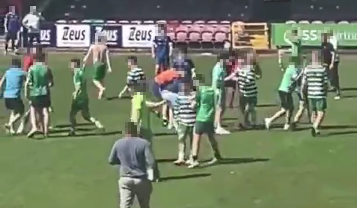 Huge brawl erupts during youth final in Cork with Gardai and ambulance called