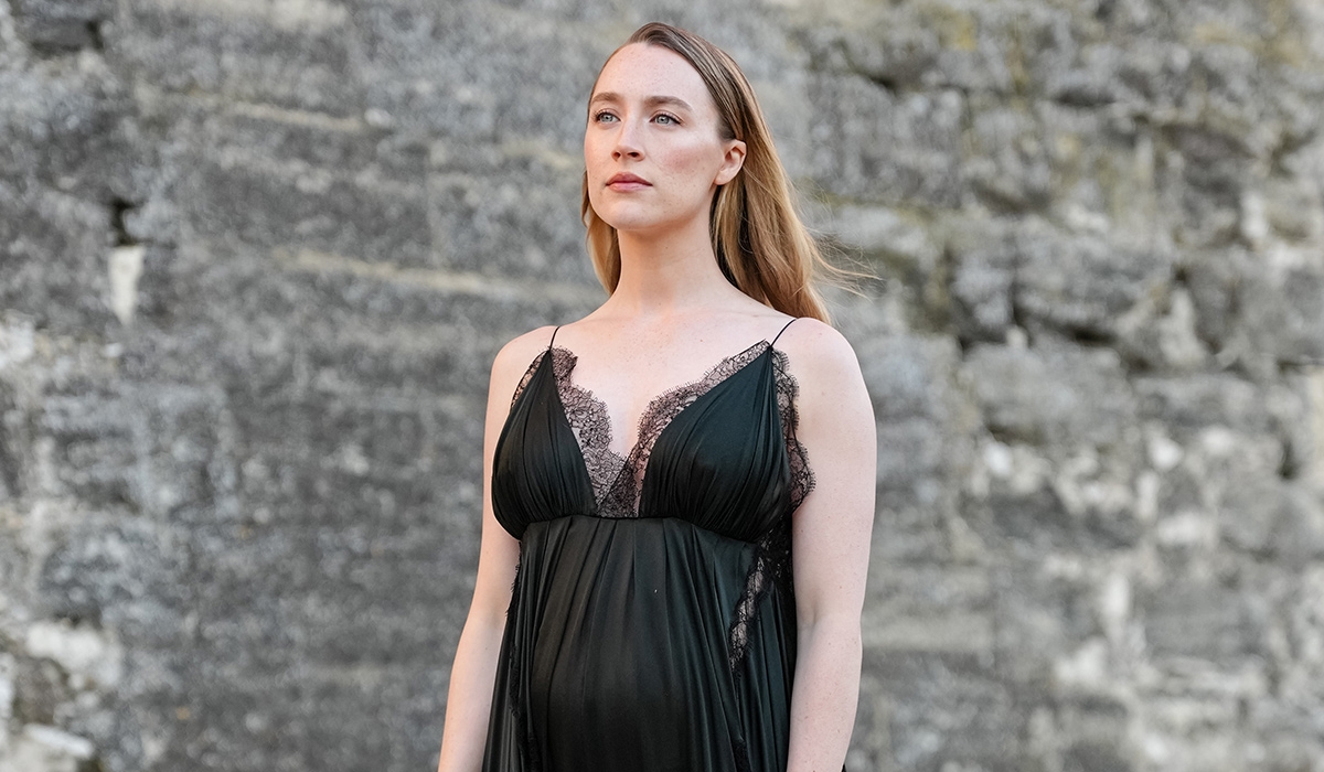 All eyes on Saoirse Ronan as she stuns at Louis Vuitton Cruise 2026