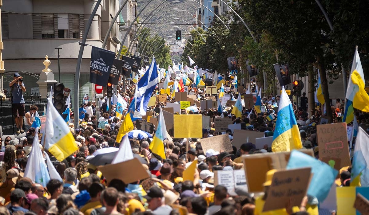 Irish holidaymakers trapped as tourism protests rock the Canary Islands