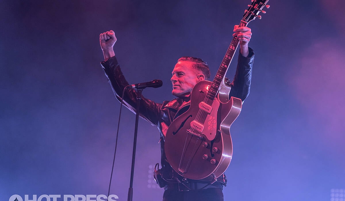 Bryan Adams announces new album, Roll With The Punches