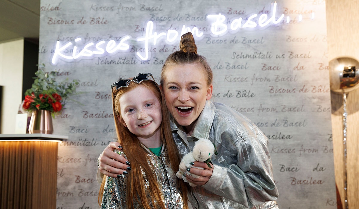The sweet moment EMMY met an Irish Eurovision superfan
