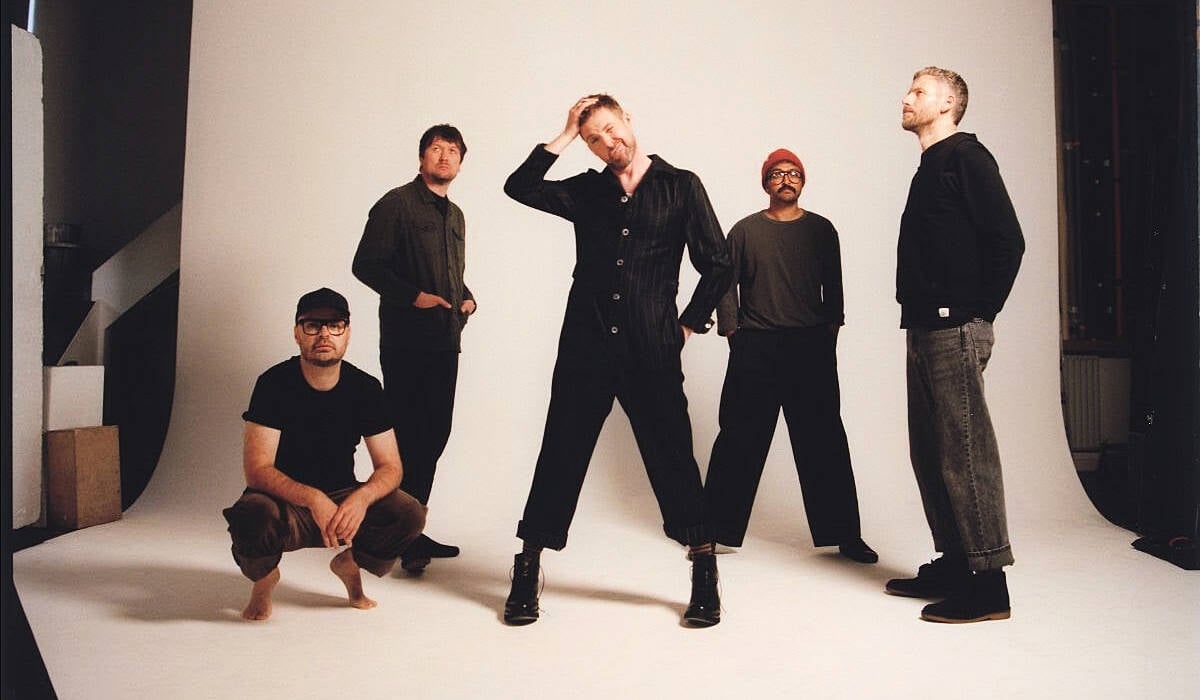 Kaiser Chiefs announce 20th anniversary re-release of debut album, Employment