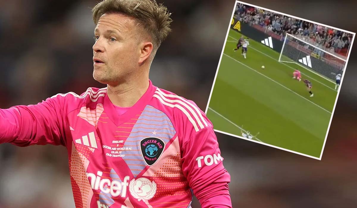 Watch: Nicky Byrne makes 'professional level' double save at Soccer Aid