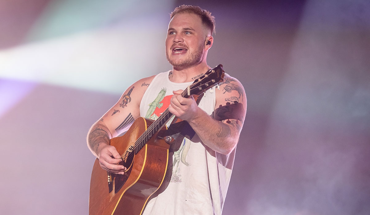 Zach Bryan seen legging it down Dublin street ahead of Phoenix Park gigs