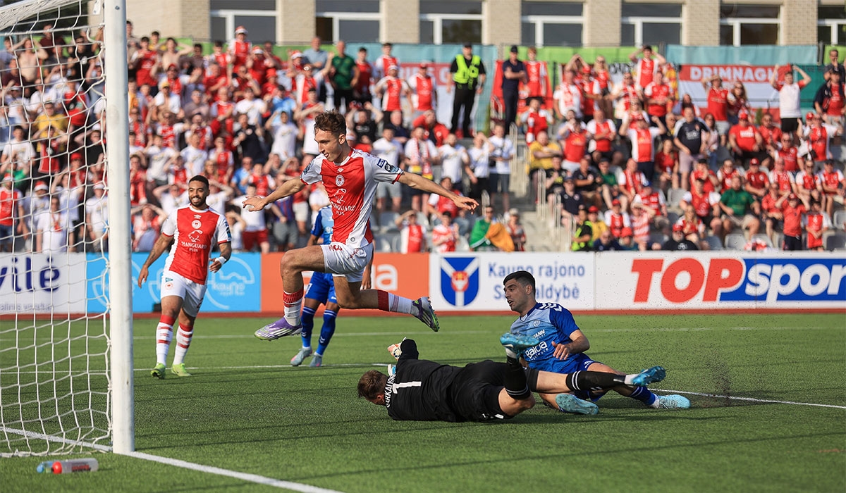 Mason Melia shows his class as Saints march on