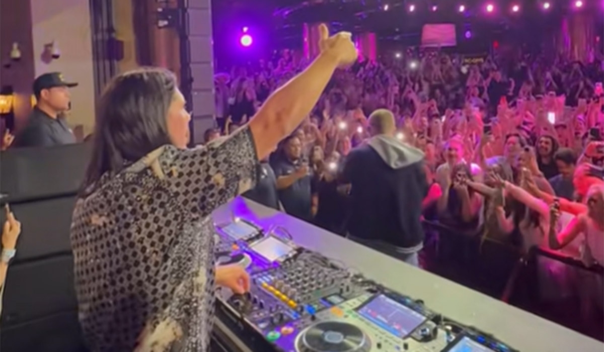 DJ hilariously duped by fake Justin Bieber