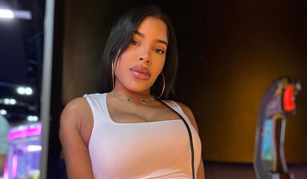 New York influencer, 33, found dead in her car