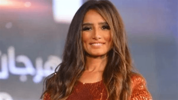فيلم الشيطان شاطر.. تعرف علي أحدث أعمال زينة
