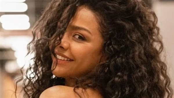 فيلمين ومسلسل.. تعرف على أحدث أعمال أسماء أبو اليزيد