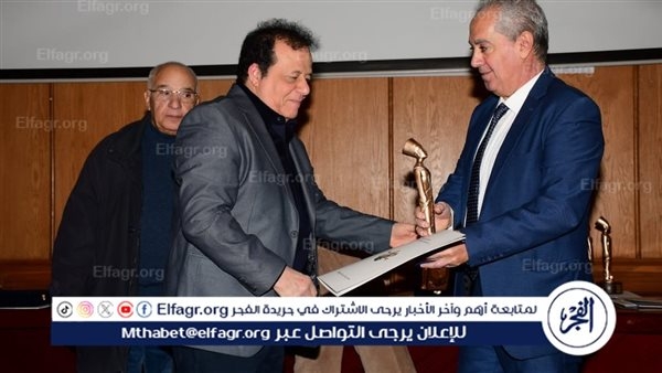 جمعية كتاب ونقاد السينما تكرم عاطف عبد اللطيف وتمنح فيلم بحر الناس جائزة الفيلم السياحي