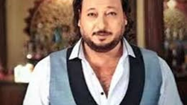 أنا الكينج" وأغاني الأنا.. لماذا يرفضها المطرب أحمد العيسوي؟