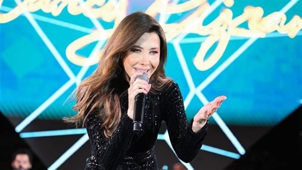 بجمبسوت لامع.. نانسي عجرم تخطف قلوب متابعيها من أحدث ظهور