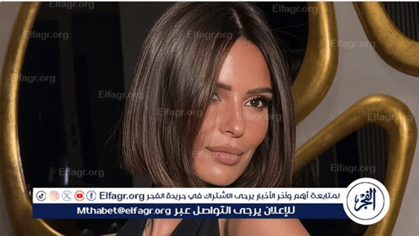 إيمان العاصي تعلن وفاة عمها وتطلب الدعاء له