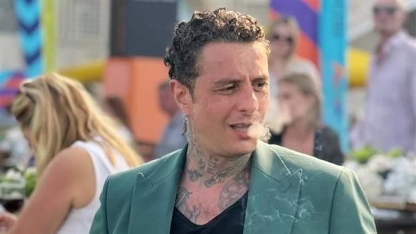 بالصور.. أحمد الفيشاوي يشوق جمهوره لـ عمل فني جديد