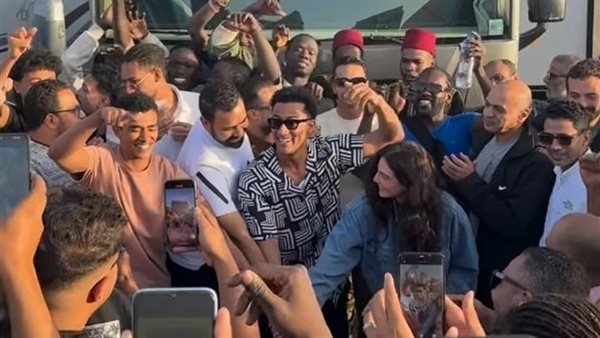 «من الفيوم».. محمد رمضان يحتفل بعيد ميلاده من داخل لوكيشن فيلمه أسد