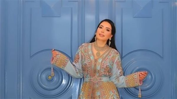 عبير صبري تخطف أنظار متابعيها بالقفطان المغربي من أحدث ظهور لها