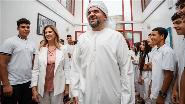 حسين الجسمي يزور أطفال "دار الميمة" للأيتام ويوجّه لهم دعوةً خاصةً لحضور حفله في كازابلانكا