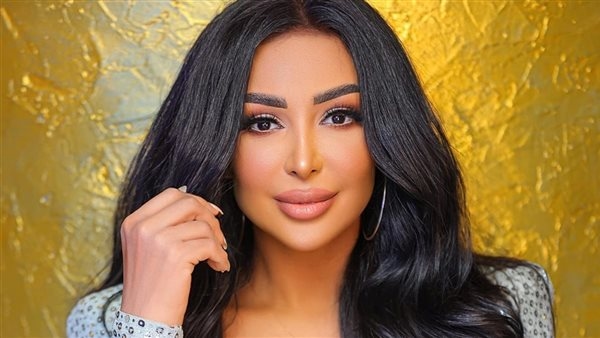 شاهيناز تطرق باب العالمية بأغنية 'سوا'