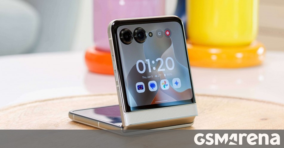 Motorola Razr 2025/Razr 60 in for review