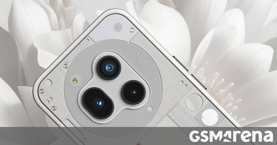 Leaked Nothing Phone (3) image shows a surprisingly small camera island