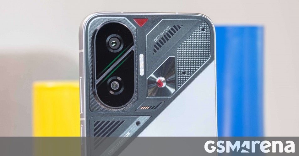 Poco F7 unboxing