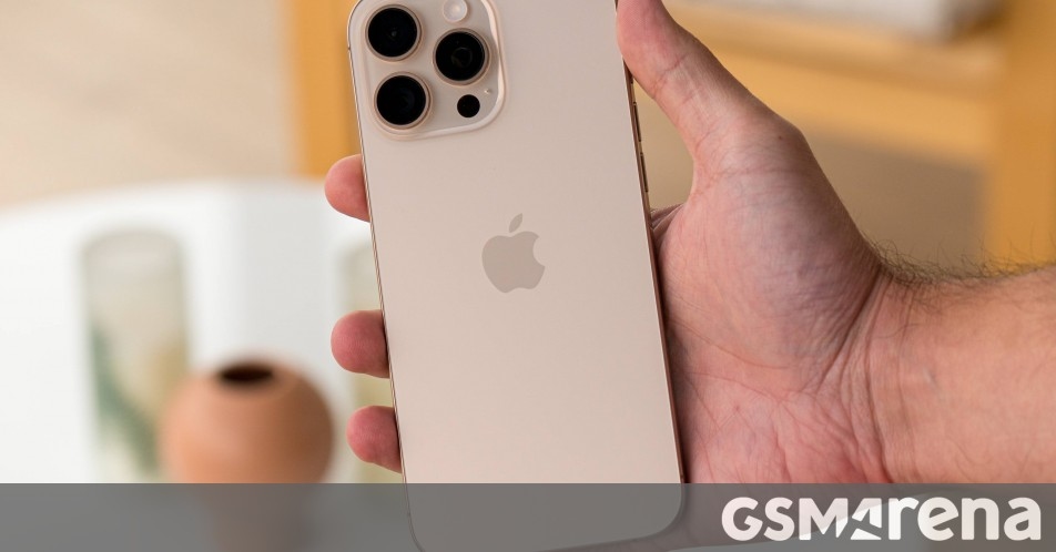 iPhone 17 Pro Max's battery capacity rumored to be larger than its predecessor's