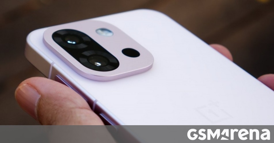 OnePlus 15 to come with a radical design change