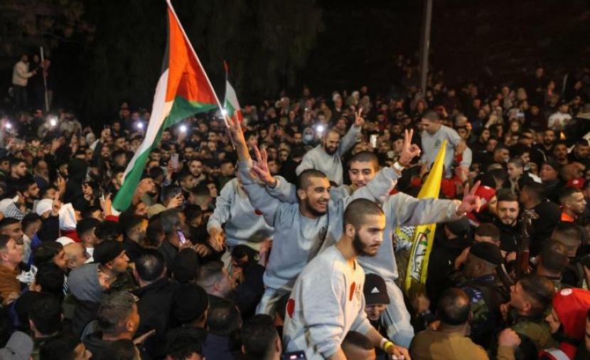 "إعلام الأسرى": اعتقال الاحتلال لمحرَّري "طوفان الأحرار"  انتهاكٌ واضح للقانون الدّولي الإنساني