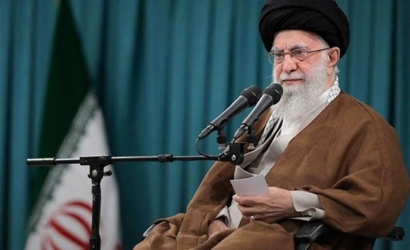 الإمام الخامنئي: على الكيان الصهيوني أن ينتظر عقابًا شديدًا