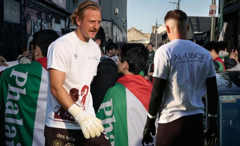 نادي بوهيميان يخلد ذكرى نجم الكرة الفلسطيني سليمان العبيد بتكريم استثنائي