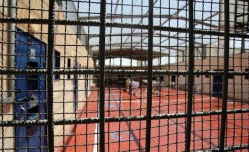 هيئة شؤون الأسرى والمحررين تكشف تفاصيل قاسية يعيشها الأسرى الأشبال في "سجن مجدو"