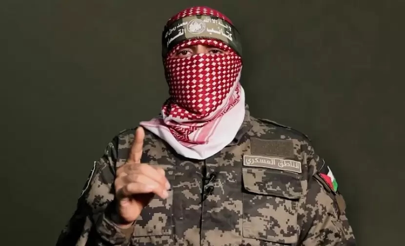 خبير "إسرائيليّ" يدعو لقبول عرض القسَّام لإنقاذ الأسرى من المجاعة