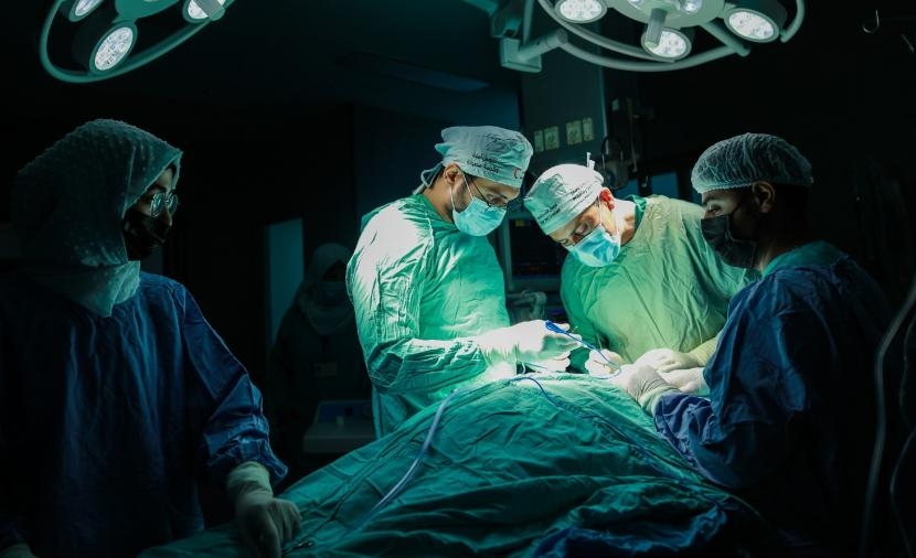 وزارة الصحة بغزة تفتح باب التطوع للممرضين والممرضات لدعم المستشفيات