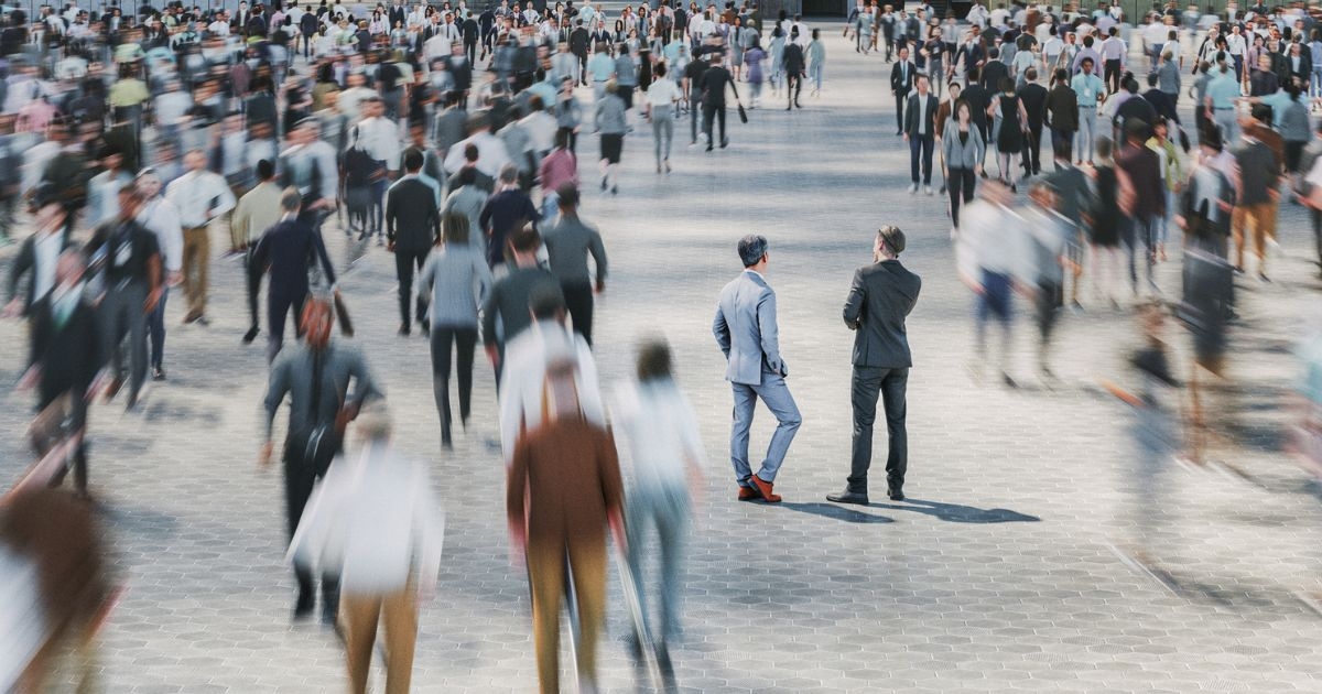 Dubai authorities urge commuters to plan ahead amid peak travel rush