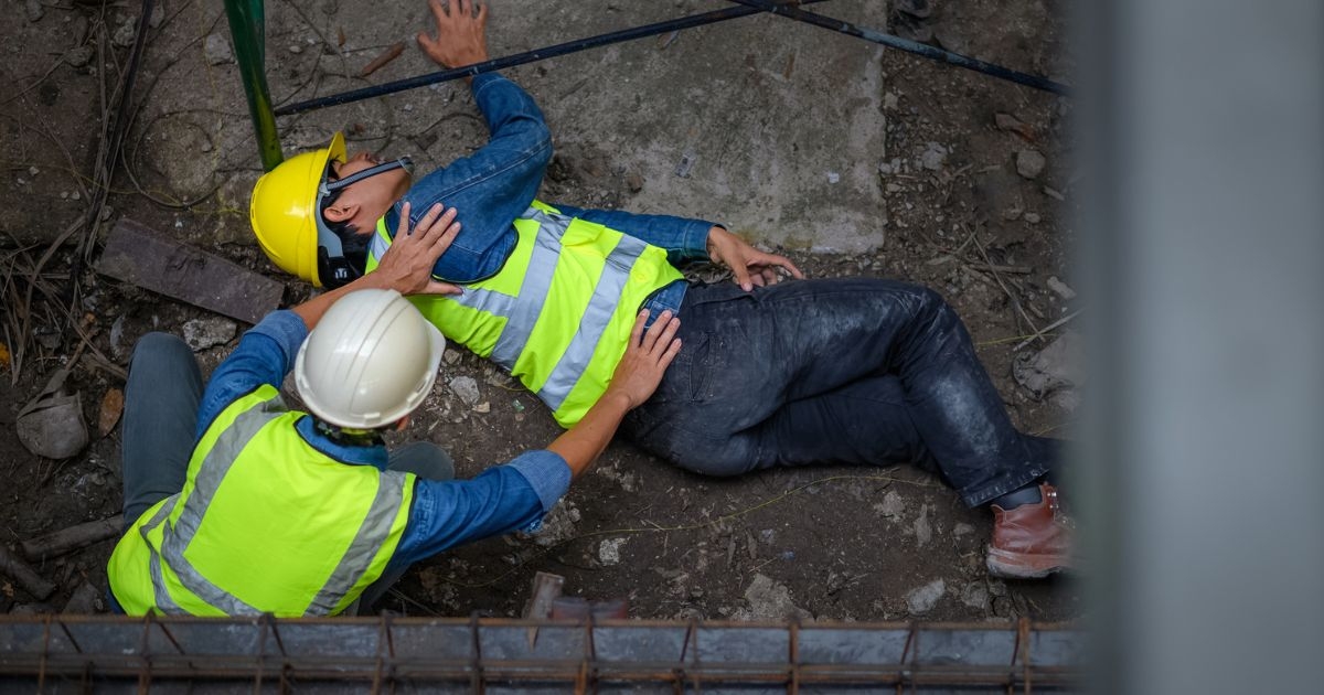 MOHRE: Employers must pay for treatment of work injuries, occupational diseases