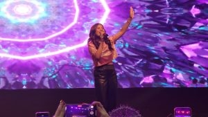 Enrique Gil, Carmela Lorzano celebrate Philippine Independence Day with Filipinos in Dubai