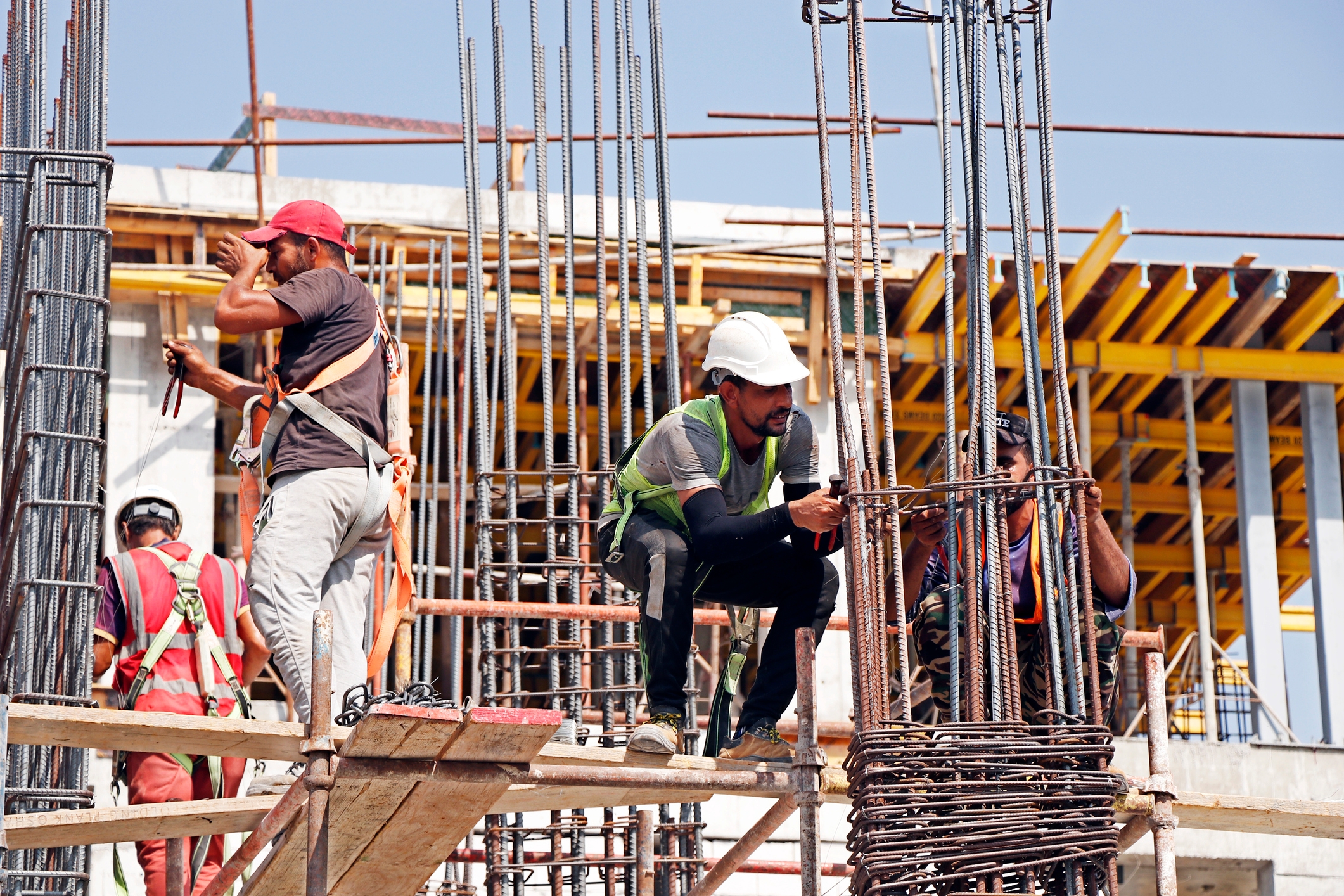 UAE midday work break imposed to protect outdoor workers