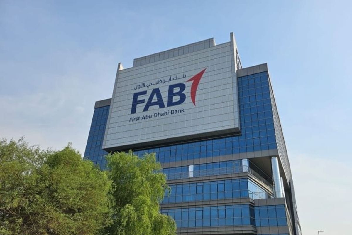 First Abu Dhabi Bank Launches Embedded Finance Solution with Oracle and Mastercard