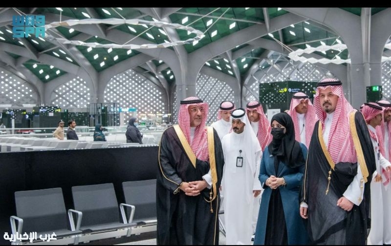 الأمير سلمان بن سلطان يتفقّد محطة قطار الحرمين بالمدينة ويُشيد بالجاهزية لموسم الحج