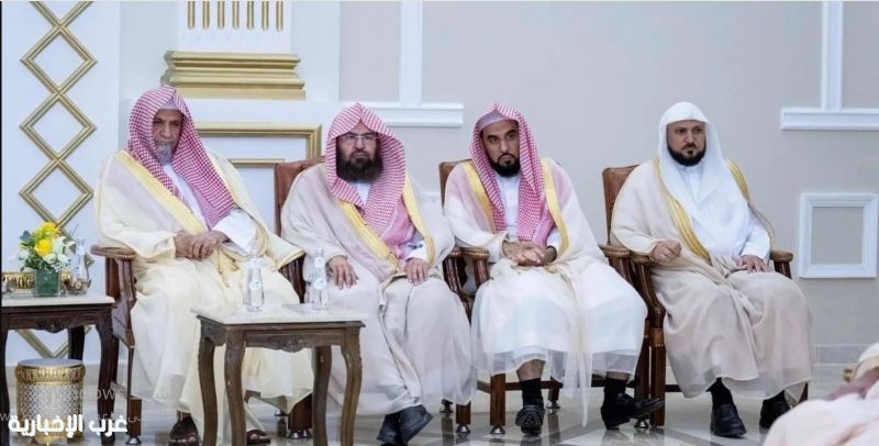 السديس يشيد بجهود رجال الأمن في العناية بأمن وسلامة وحماية ضيوف الرحمن