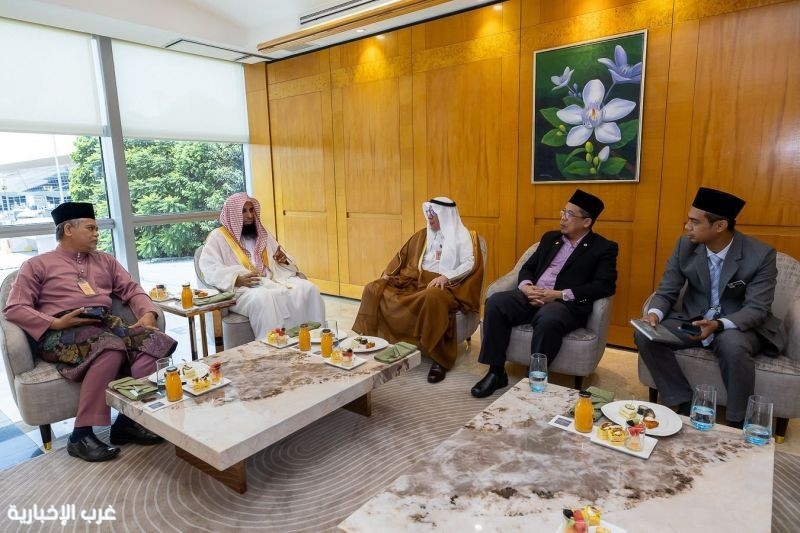 رئاسة الشؤون الدينية تشارك في ندوة القرآن الكريم العالمية بماليزيا ممثلةً بالشيخ الدكتور صلاح البدير