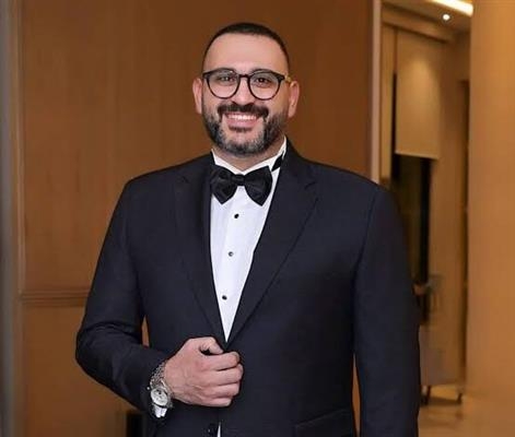 أكرم حسني يطرح الأغنية الدعائية لـ الكابتن مع شارموفرز