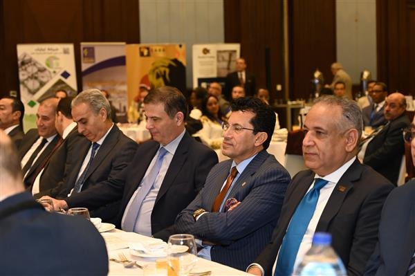 صبحي وفاروق يشهدان المؤتمر السنوي الرابع لجمعية رجال الأعمال المصريين الأفارقة