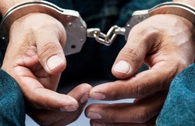 ضبط عاطل وبحوزته كيلو حشيش وهيروين وسلاح ناري بكفرالشيخ