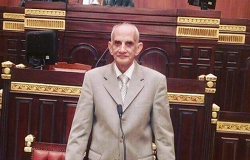 لخدمة المواطنين.. "خلف الله" يطالب بـ 5 مشروعات قومية بنجع حمادي